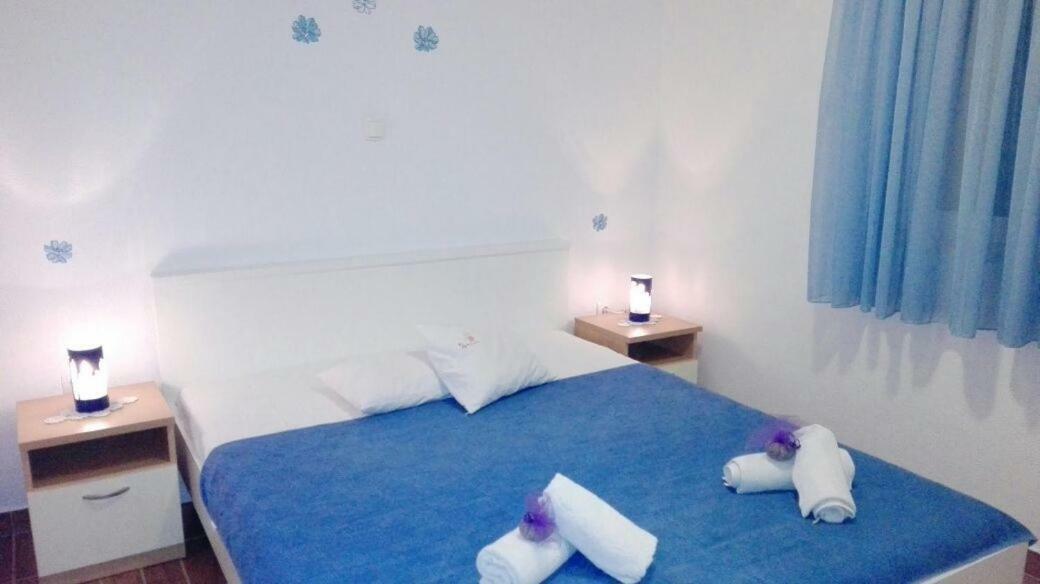 Apartment Peris Sevid Luaran gambar