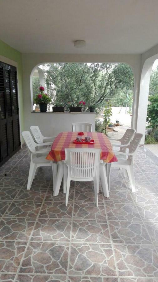 Apartment Peris Sevid Luaran gambar